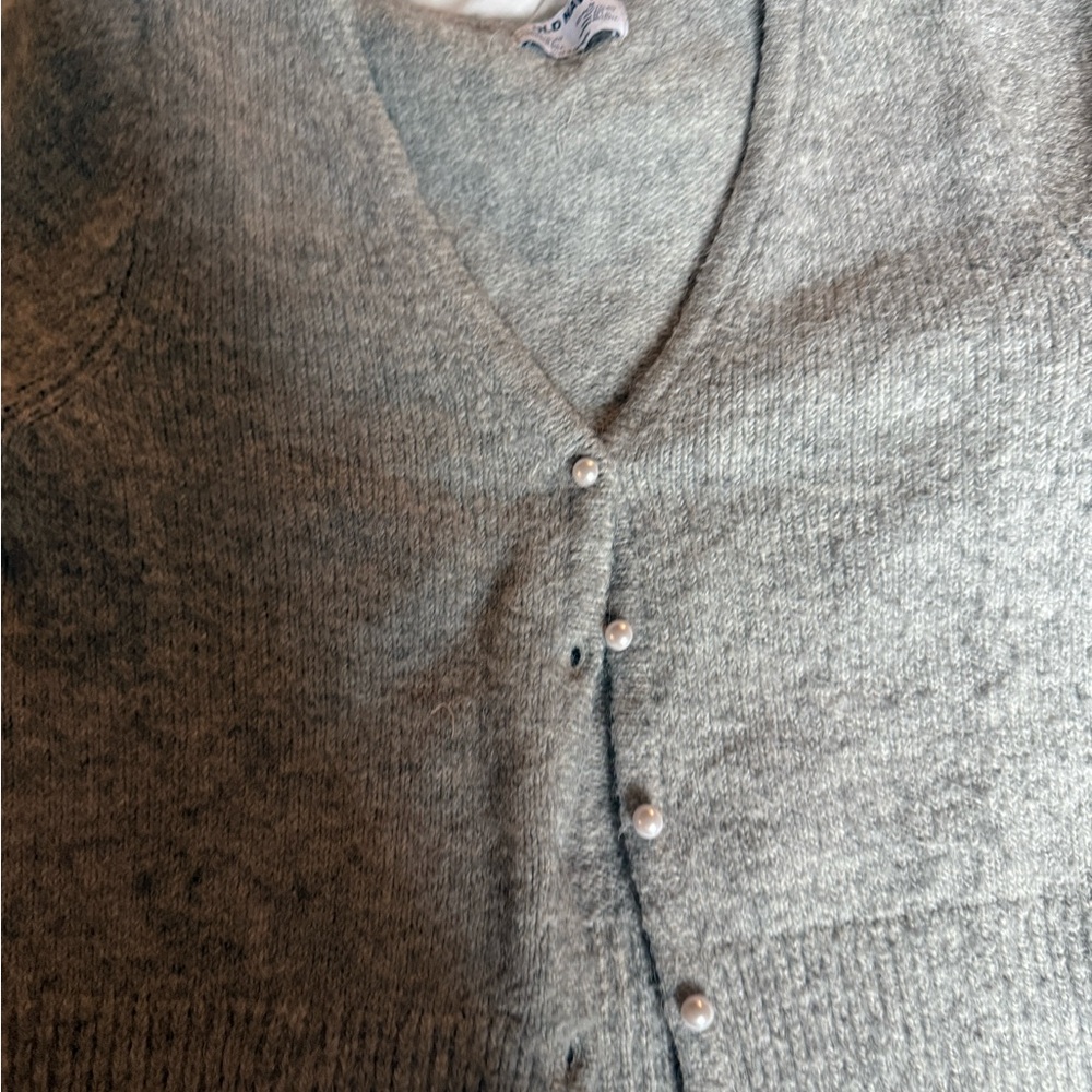 Old navy cardigan